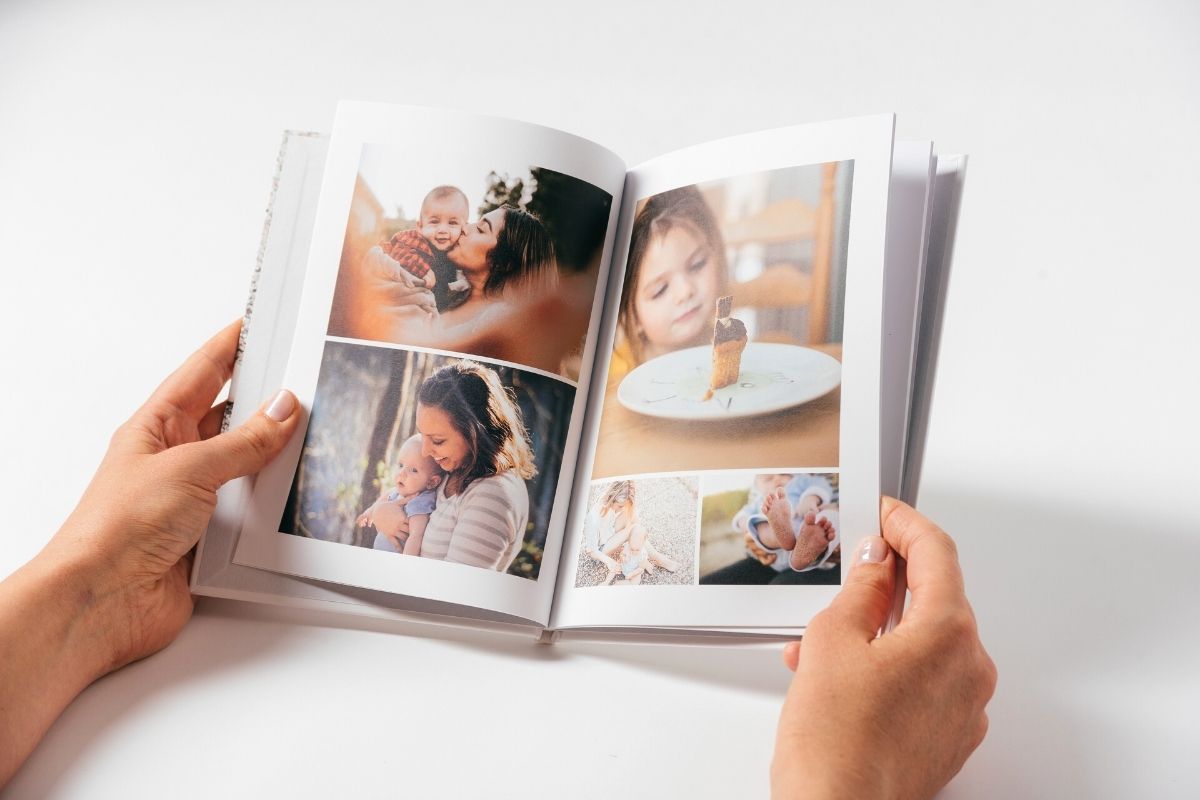 100 Photo Album Title Ideas to Give It the Perfect Name