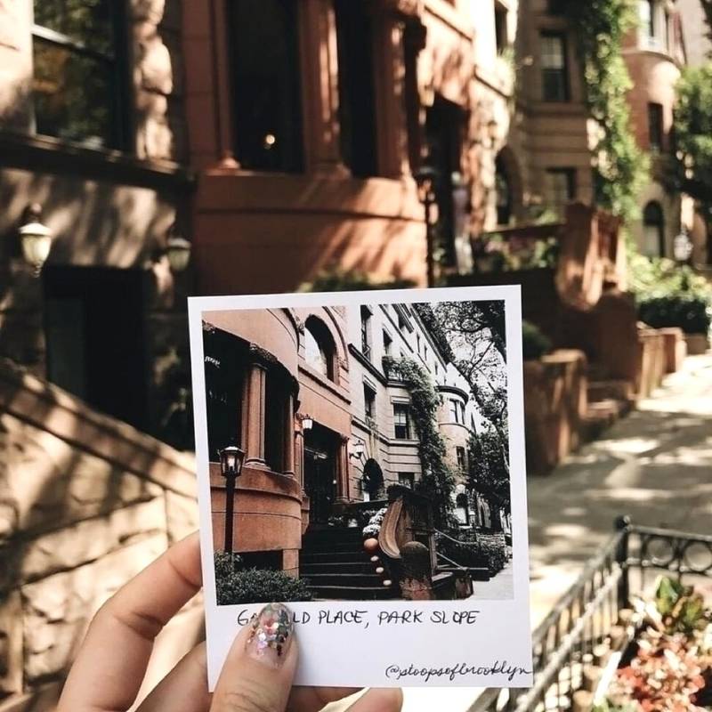 print your photos into polaroids